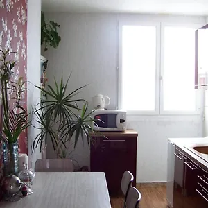https://elgant-apparemment-60m2-climatis.fr-provencehotel.com